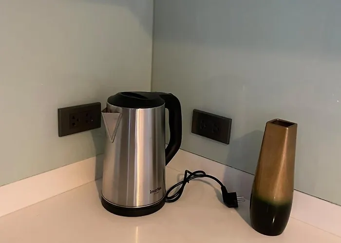 Luxury 1 * Бангкок